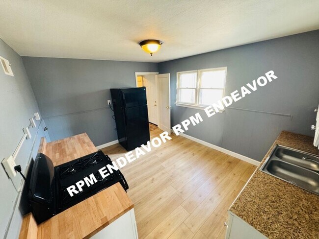 Foto del edificio - 2-Bed Home with Flex Room + New Appliances!