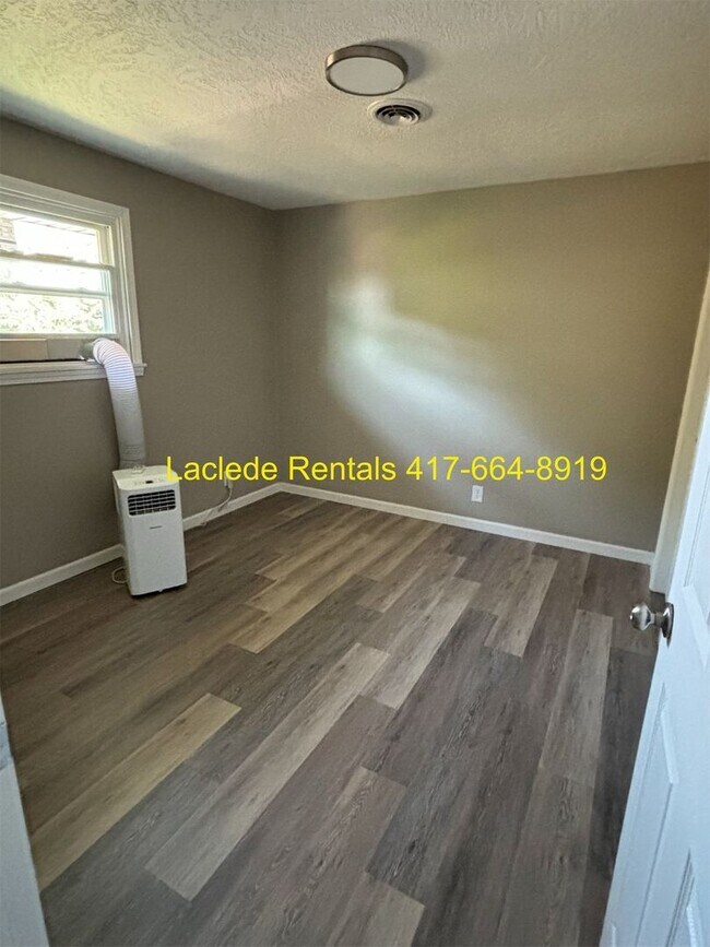 Foto del edificio - 489 Dilworth Rd