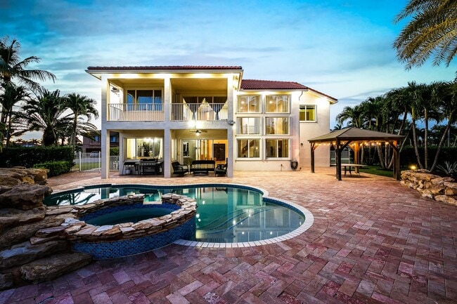 Building Photo - 11352 Regatta Ln
