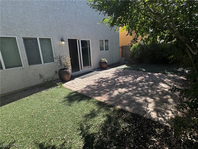 Building Photo - 9036 Silken Crests Ct