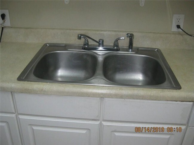 Foto del edificio - 4121 18th Pl