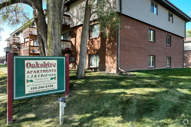 Building Photo - Oakshire Apartments