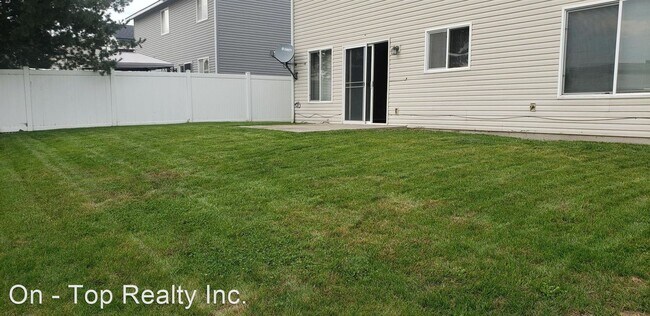 Building Photo - 4 br, 2.5 bath House - 1386 W. Coral Dr.