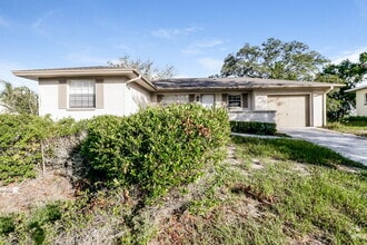 Building Photo - 5105 Chamber Ct