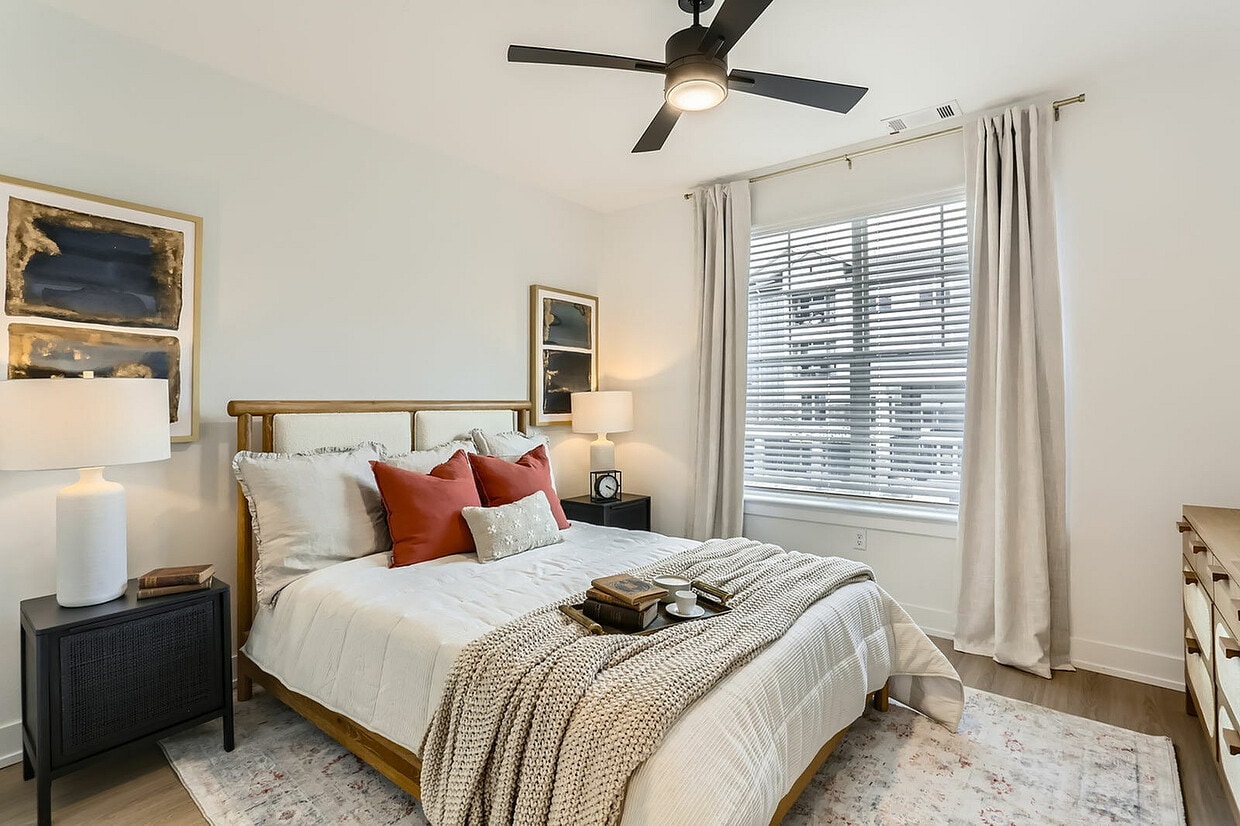 Foto principal - Ara Townhomes & Flats
