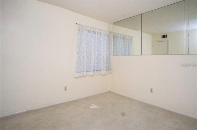 Building Photo - 3245 Candle Ridge Dr