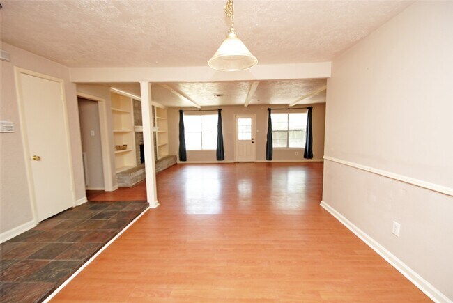 Foto del edificio - 614 Dalewood Dr