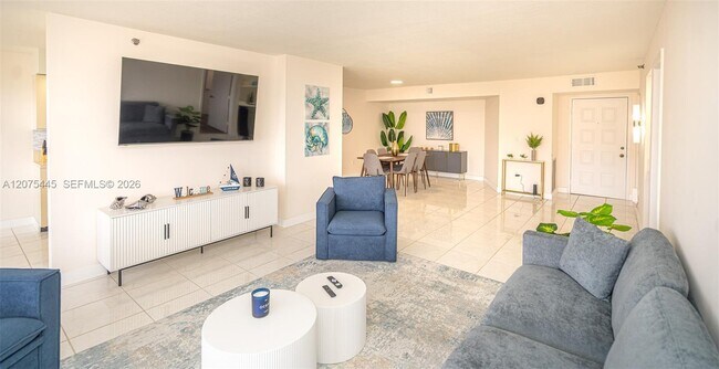 Building Photo - 1201 S Ocean Dr