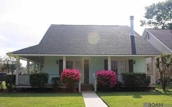 Building Photo - 1719 Tallwood Dr