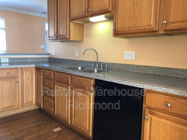 Foto del edificio - 11478 Abbots Cross Ln