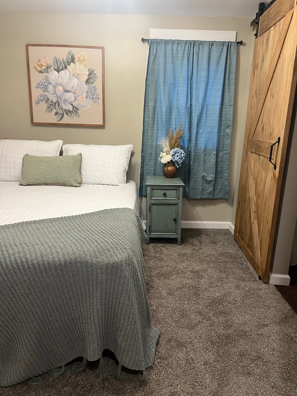 Building Photo - 76 Parkway Dr