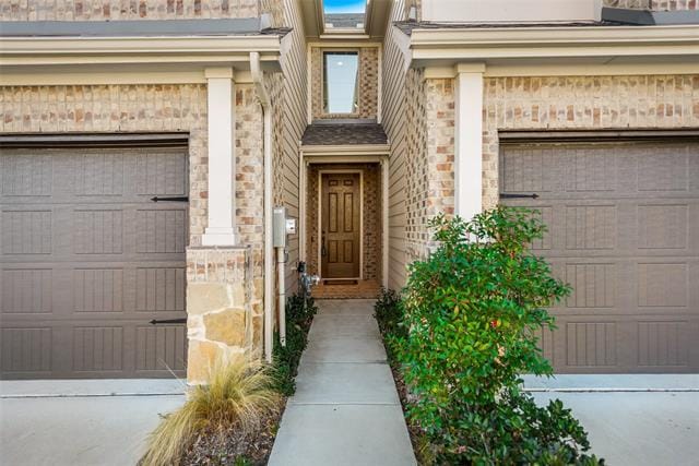 Building Photo - 2305 Molly Ln