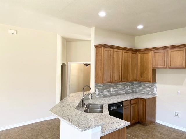 Foto del edificio - 7676 St Stephen's Square