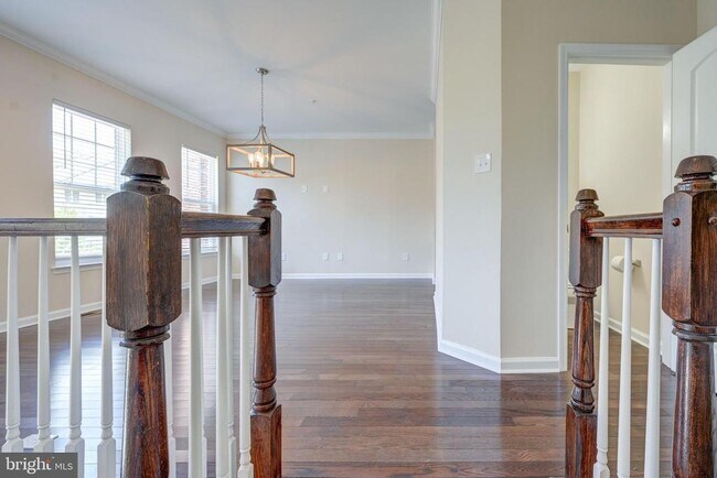 Foto del edificio - 7827 Crystal Brook Way