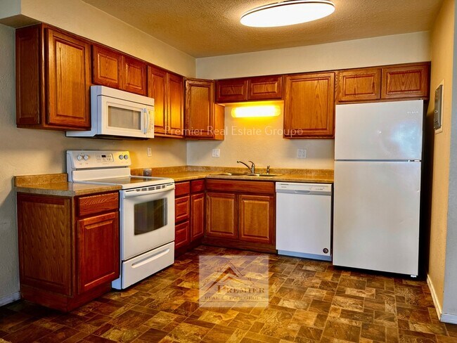 Foto del edificio - 1236 Firefly Cir