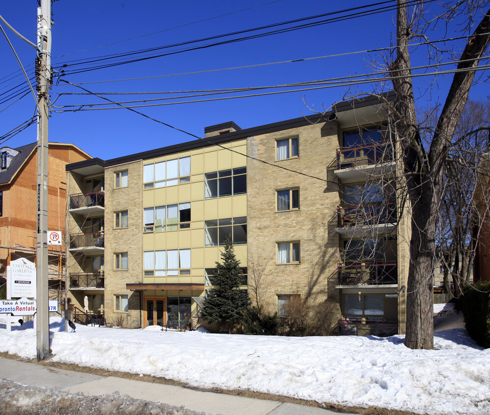 Building Photo - Oriole Gardens