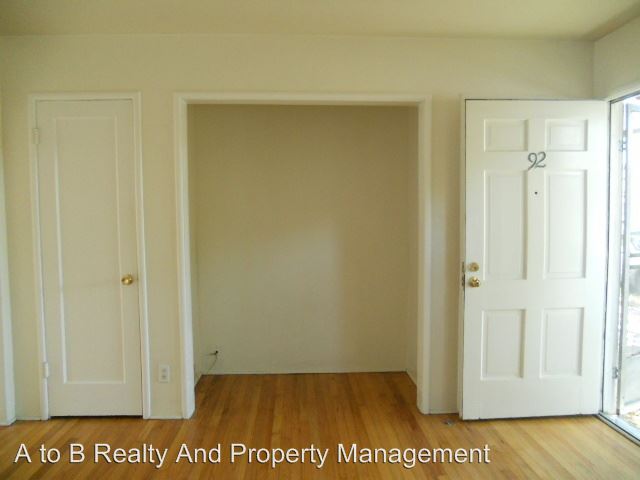 Building Photo - 92 S 28th St