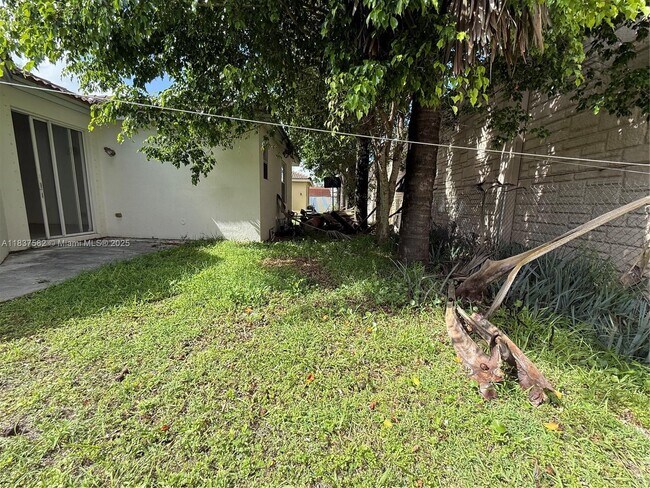 Foto del edificio - 24301 SW 107th Ave