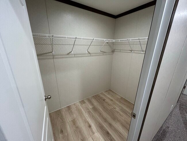 Foto del edificio - 439 Kimberly Dr