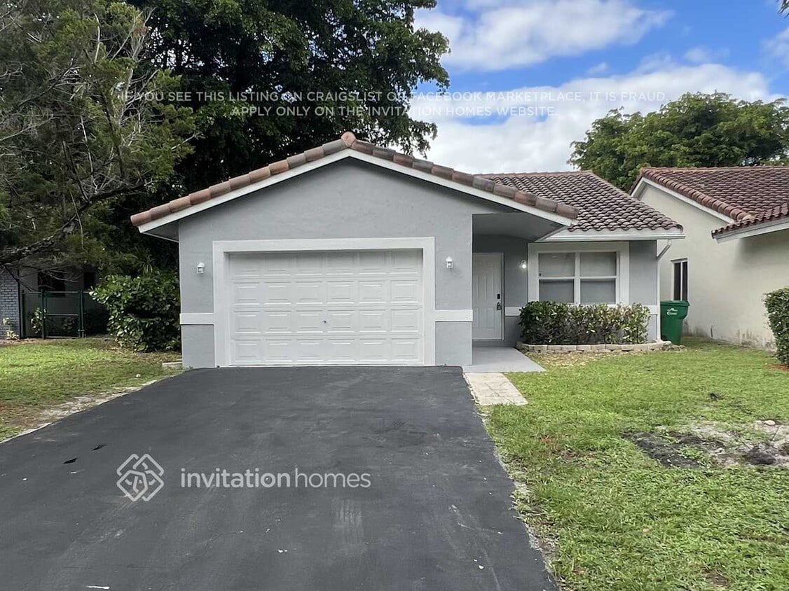 Foto principal - 10203 NW 36th St