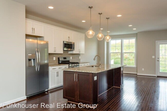 Foto del edificio - 3 br, 2.5 bath House - 3225 Marion Square