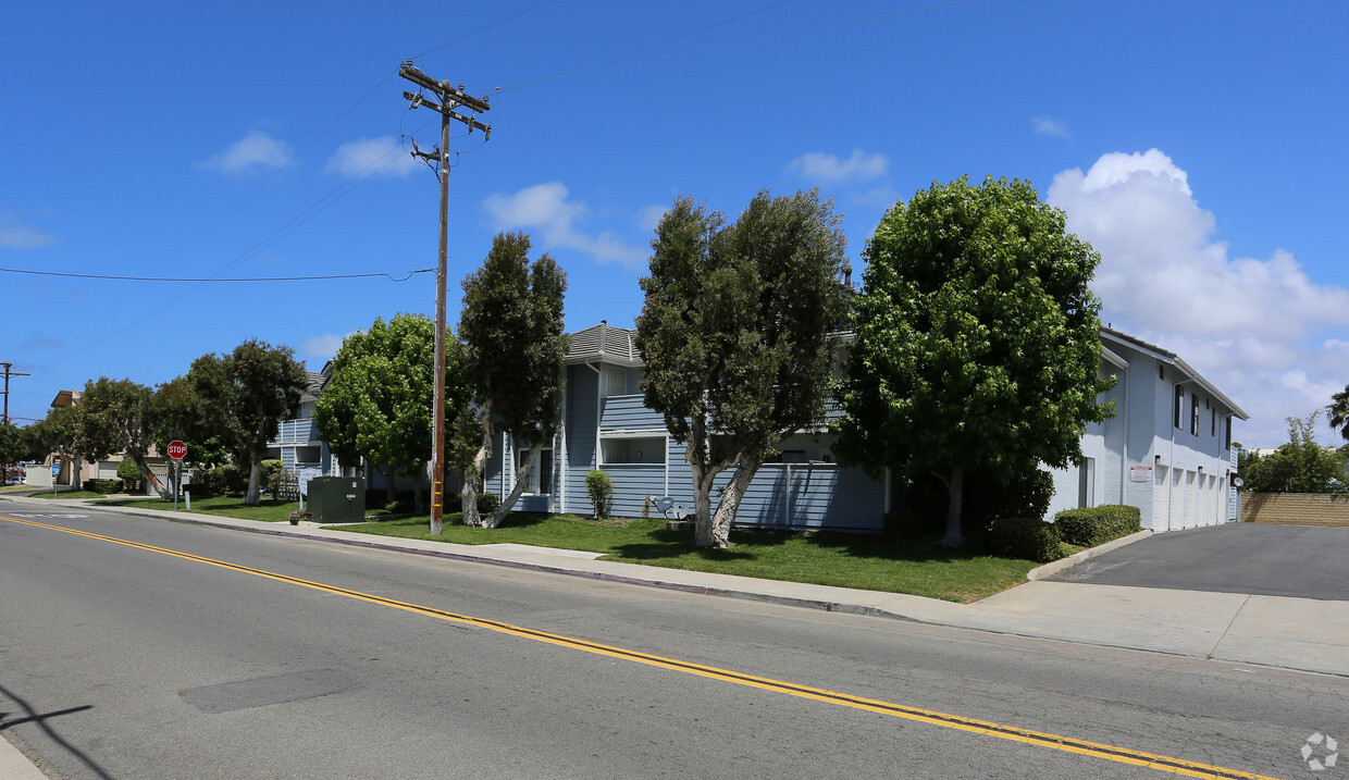 Building Photo - Cape Cod Senior Villas (55+ Senior Community)