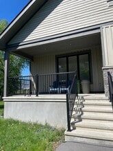 Building Photo - 8128 Bleeks Rd