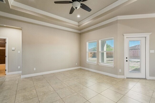 Building Photo - 122 Little Bighorn Trl