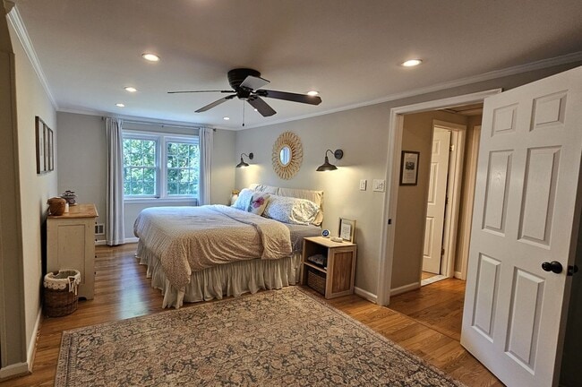 Foto del edificio - 4021 Laurel Rd