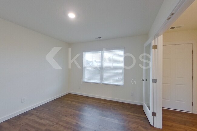 Foto del edificio - 3912 NE Billie Ln