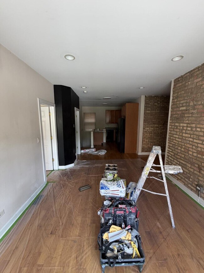 Foto del edificio - 4605 N Kimball Ave