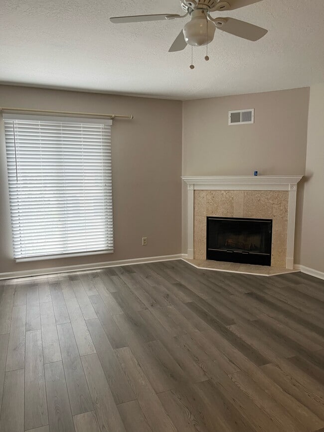 Building Photo - 4738 Westwind Ct