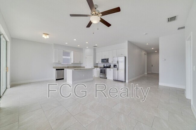 Foto del edificio - 128 Willow Dr