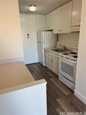 Building Photo - 1112 Kinau St