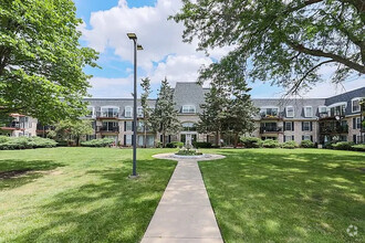 Building Photo - 5200 Carriage Way Dr
