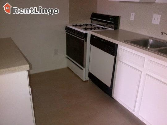 Building Photo - 1500 Witte Rd