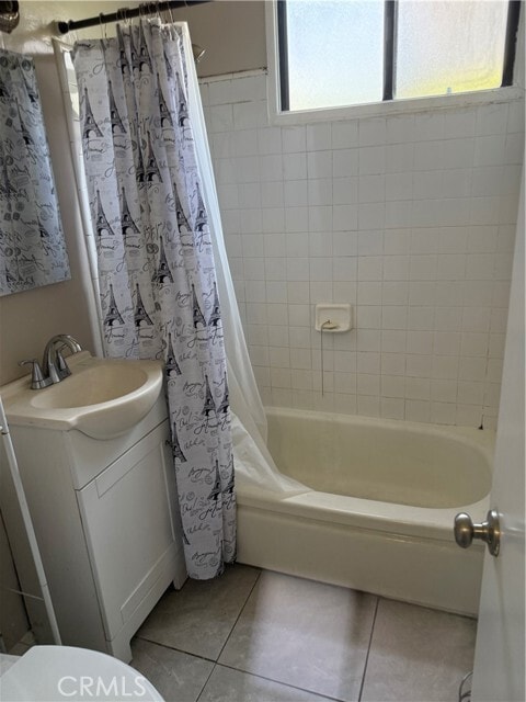 Foto del edificio - 4611 W 152nd St