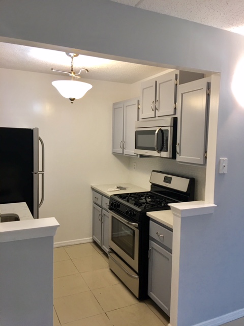 Cocina - 208 Eldert St