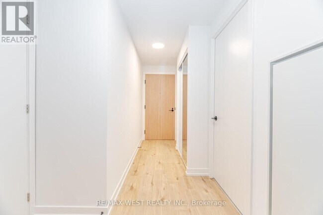 Photo du bâtiment - 35 Parliament St