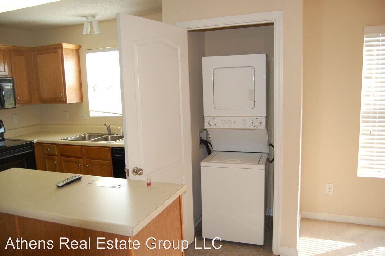 3 br, 2 bath House - 137 Bridgewater Circle - House for Rent in Athens, GA  | Apartments.com