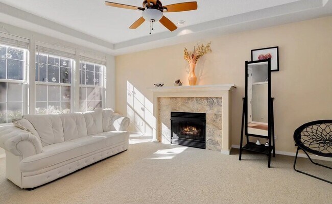Building Photo - Amazing Home in Amazing Neighborhood