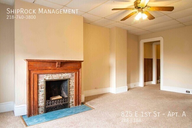 Building Photo - 825 E 1st St