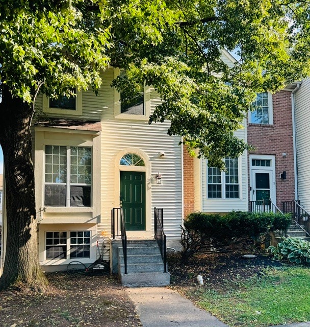 Building Photo - 5 Cherry Manor Ct