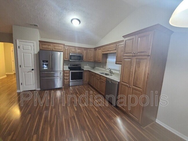 Building Photo - 6351 E Old Otto Ct S