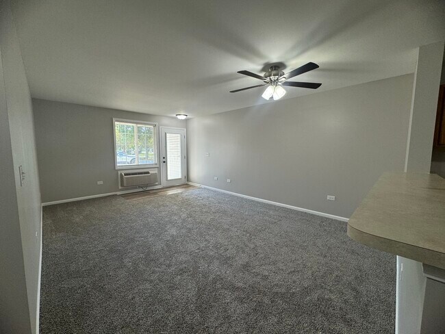 Foto del edificio - 1434 McClure Rd