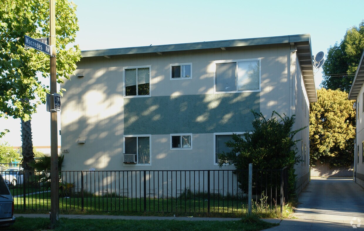 Foto del edificio - 1051 Appian Lane