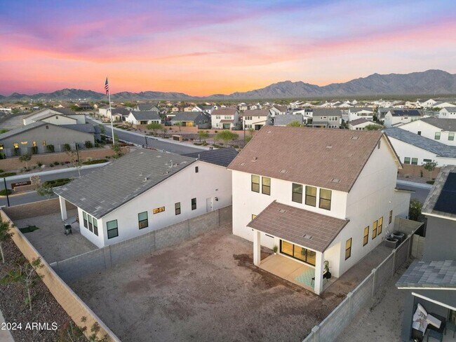 Foto del edificio - 15642 S 182nd Ave