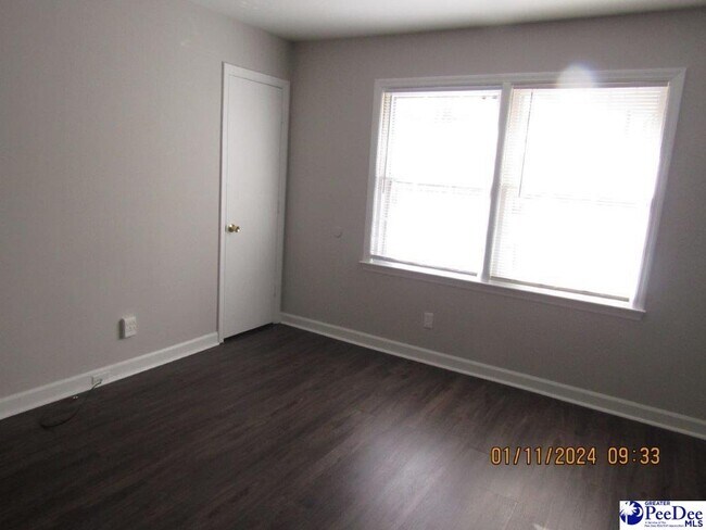 Foto del edificio - 217 Brearly St