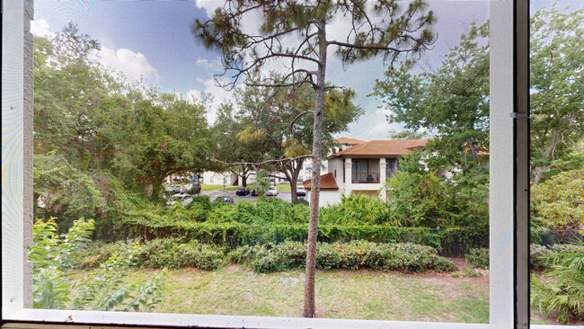 Interior Photo - Ashton at Waterford Lakes