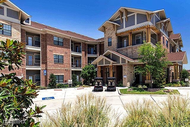 Foto del edificio - 351 Sugarloaf Trail